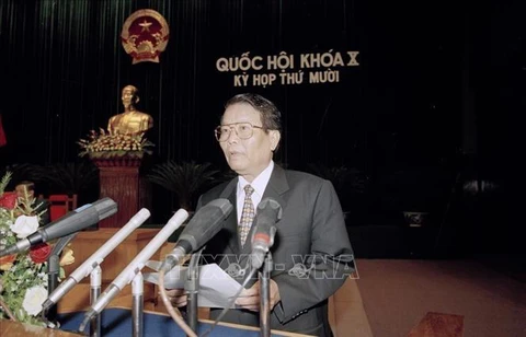 Nguyên Chủ tịch nước Trần Đức Lương - nhà lãnh đạo có nhiều đóng góp quan trọng - Ảnh 9.