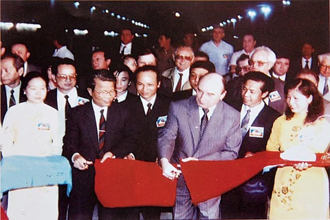 Nguyên Chủ tịch nước Trần Đức Lương - nhà lãnh đạo có nhiều đóng góp quan trọng - Ảnh 6.