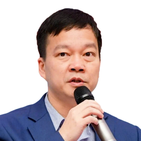 Tuyển sinh đại học năm 2025: Bộ GD-ĐT giải thích về quy đổi điểm - Ảnh 2. quy đổi điểm - Ảnh 2.