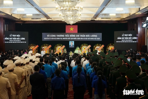 Trần Đức Lương - Ảnh 23.