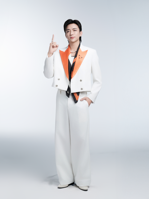SOOBIN trở thành đại sứ thương hiệu YADEA tại Việt Nam - Ảnh 1.