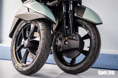 Yamaha Tricity 155 về Việt Nam: Bánh kép phía trước cho người người thích 'độc lạ', giá quy đổi từ 103 triệu đồng- Ảnh 4. Yamaha Tricity 155 - Ảnh 3.
