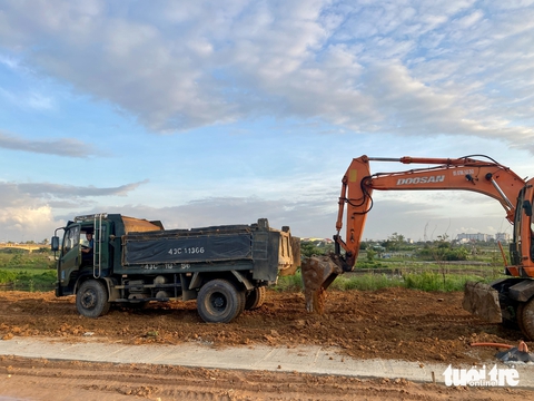 Đà Nẵng cảnh báo khan hiếm cát xây dựng có thể ảnh hưởng chỉ tiêu tăng trưởng 10% - Ảnh 2.
