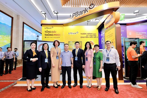 LPBank - Ảnh 2.