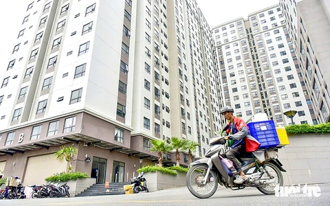 Bỏ đề xuất công chức xa chỗ làm 30km mới được mua nhà xã hội - Ảnh 1.