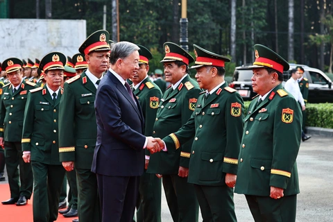 Quân khu 7 được đề nghị xét tặng Huân chương Hồ Chí Minh - Ảnh 1.