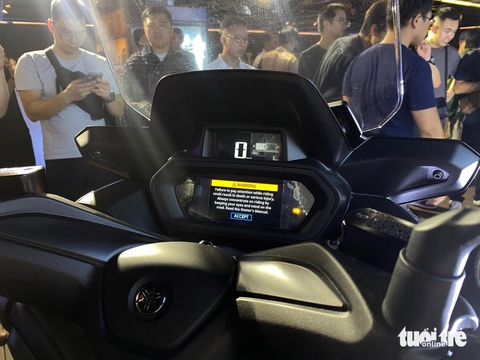 Yamaha XMAX 300 - Ảnh 7.