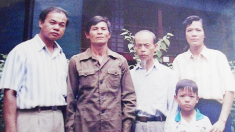 đồng đội - Ảnh 1.
