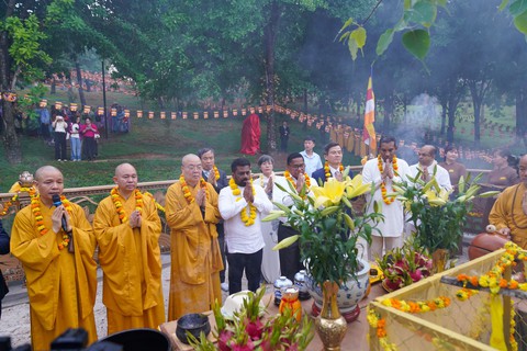 Tổng thống Sri Lanka trồng cây bồ đề thiêng 2.300 tuổi ở chùa Bái Đính - Ảnh 4. chùa Bái Đính - Ảnh 4.