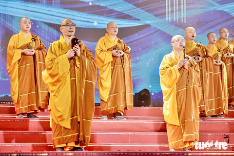 Đêm Vesak thiêng liêng: Khi nghệ thuật Phật giáo Ấn Độ, Hàn Quốc, Thái Lan tụ hội trên đất Việt - Ảnh 4. Vesak thiêng liêng - Ảnh 4.