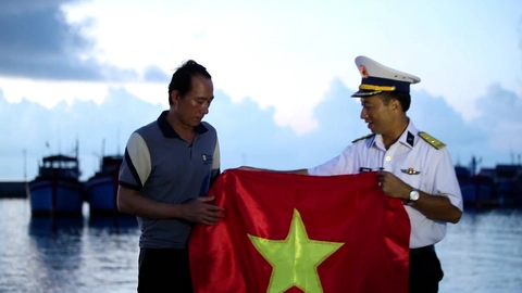 Hòa Minzy hát ca khúc Biển hát chiều nay trong chương trình 'Lời thề giữ biển' - Ảnh 5.
