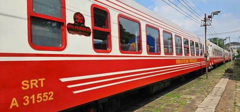 Khai thác 20 toa tàu hạng sang trên tuyến đường sắt Hà Nội - Hải Phòng - Ảnh 1.