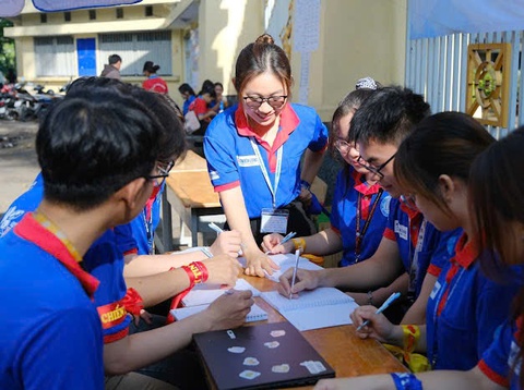 Tiếp sức mùa thi - Ảnh 2.