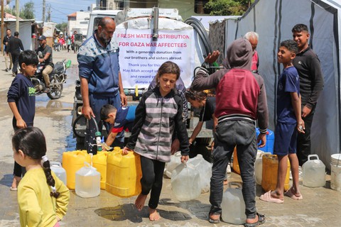 Bộ trưởng Israel: Người dân tại Gaza sẽ di cư đến một nước thứ ba - Ảnh 1.