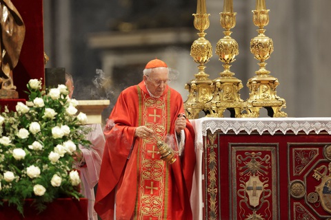 Thế giới hướng về Vatican: Mật nghị hồng y khai mạc - Ảnh 3. Mật nghị hồng y - Ảnh 4.