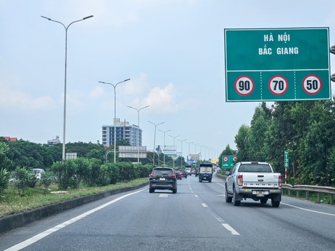 Hơn 53.000 xe/ngày, cao tốc Hà Nội – Bắc Giang đề xuất mở rộng lên 10 làn xe - Ảnh 2. hà nội - Ảnh 2.