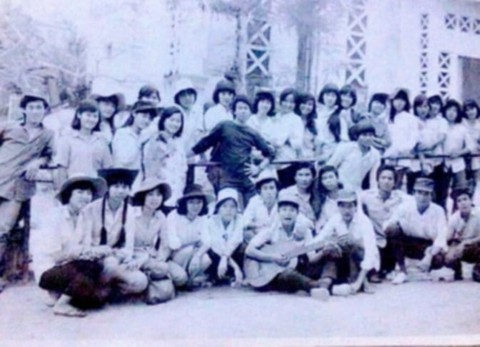 Tìm lại nhau sau hàng thập kỷ, năm nào chúng tôi cũng họp lớp - Ảnh 1. họp lớp - Ảnh 1.