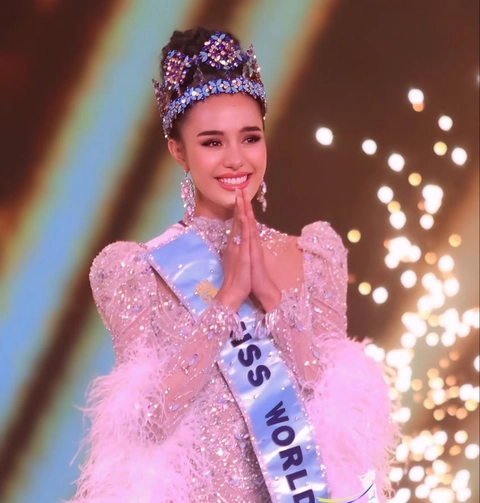 Nữ diễn viên Hàn bị gạ tình với giá 40 triệu won; Ngô Thanh Vân kể về hành trình làm mẹ - Ảnh 5. Ngô Thanh Vân - Ảnh 5.