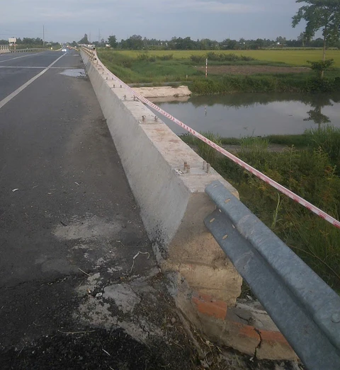 trộm cắp hộ lan - Ảnh 4.