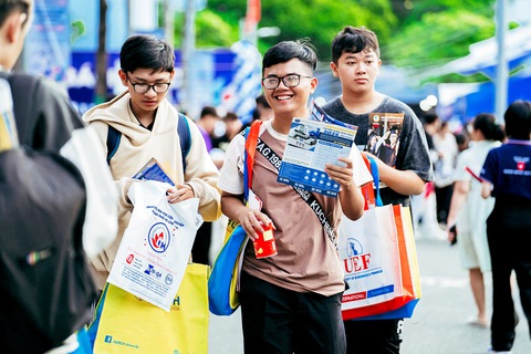 tuyển sinh - Ảnh 2.