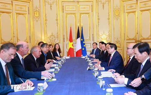 Thủ tướng Phạm Minh Chính hội đàm với Thủ tướng Pháp Francois Bayrou - Ảnh 2. Pháp - Ảnh 2.