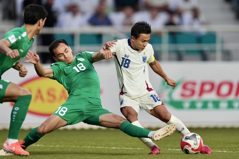 Báo chí Thái Lan chê đội nhà đá dở như... Man United - Ảnh 1.