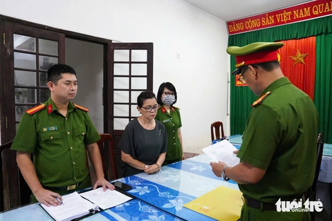 LÀM GIẢ - Ảnh 1.