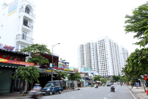 Đổi thay trên những xóm nhà cao cẳng TP.HCM - Kỳ 5: Kênh đen hồi sinh, phận người sáng hơn - Ảnh 2.