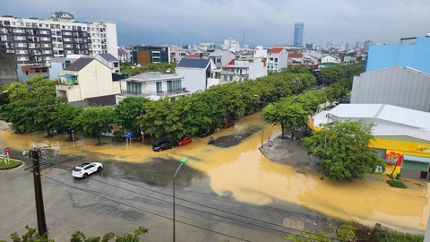 MƯA TO - Ảnh 1.