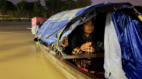 MƯA LŨ - Ảnh 6.