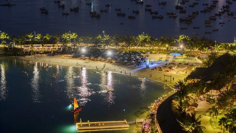 Làm cách nào đánh thức kinh tế, du lịch đêm ở Nha Trang? - Ảnh 3. du lịch - Ảnh 3.