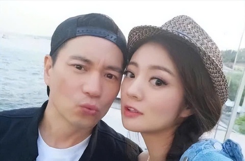 Fan hào hứng tiếp ứng concert Anh trai vượt ngàn chông gai - Ảnh 3. Anh trai vượt ngàn chông gai - Ảnh 3.