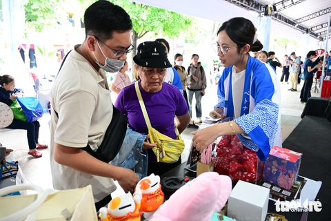 không tiền mặt - Ảnh 2.
