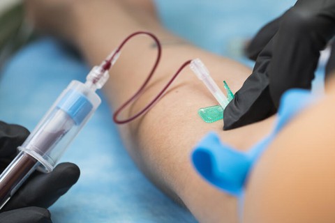 Xét nghiệm máu phát hiện ADN ung thư từ 3 năm trước khi chẩn đoán - Ảnh 1.