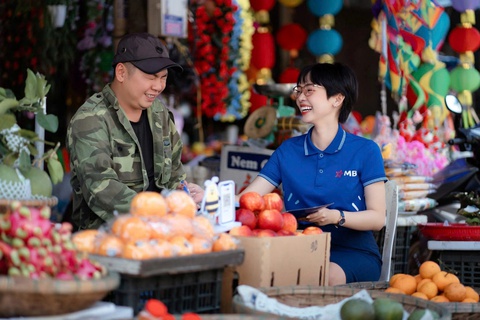 MB tặng ứng dụng quản lý bán hàng, xuất hóa đơn điện tử chỉ cần điện thoại - Ảnh 2.