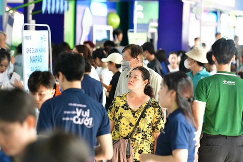 Không tiền mặt - Ảnh 1.