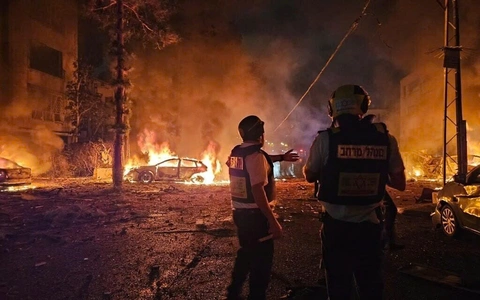 Xung đột Iran - Israel sáng 16-6: Israel không kích lớn, nhiều chỉ huy tình báo Iran thiệt mạng - Ảnh 5.