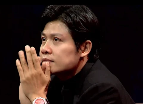 Nhạc sĩ Nguyễn Văn Chung khóc khi nghe Nhật ký của mẹ - Ảnh 1. Nhạc sĩ Nguyễn Văn Chung: Người viết lời Nhật ký của mẹ ác quá! - Ảnh 1.