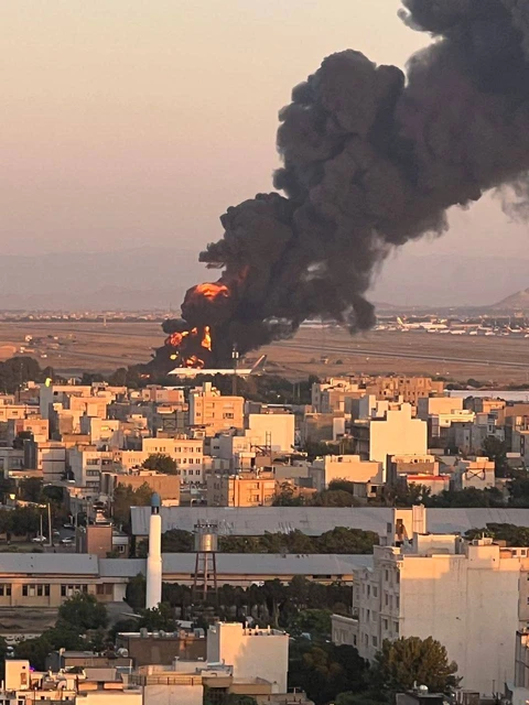 Xung đột Israel - Iran tối 15-6: Ông Trump hoan nghênh ông Putin làm trung gian đàm phán - Ảnh 2. Israel - Iran - Ảnh 3.