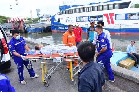 Tăng thêm phương tiện cấp cứu ngoại viện: Không để cấp cứu đường thủy bị lãng quên - Ảnh 7.