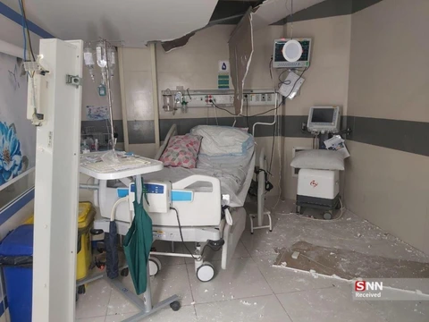 Israel bị 'song kiếm hợp bích': Hơn 370 tên lửa đạn đạo từ Iran và Yemen - Ảnh 2. Israel - Ảnh 4.