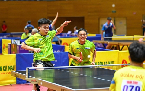 Lê Đình Đức: Vượt qua bệnh tật để lên đỉnh bóng bàn Việt Nam - Ảnh 2. Lê Đình Đức - Ảnh 2.