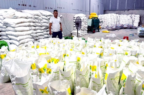 Đừng để phân bón giả, thuốc dỏm làm nông dân hết muốn ra đồng - Ảnh 1.
