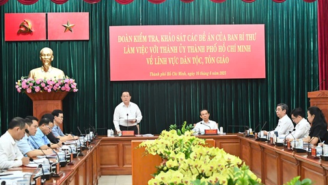 Ông Nguyễn Trọng Nghĩa: Kiện toàn bộ máy và đội ngũ làm công tác dân tộc tôn giáo khi sắp xếp bộ máy - Ảnh 1. nguyễn trọng nghĩa - Ảnh 2.