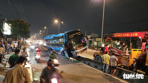 xe khách - Ảnh 2.