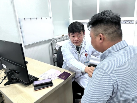 Bệnh viện công gần chợ Bến Thành sẽ thu hút được nhiều khách du lịch đến khám bệnh - Ảnh 1.