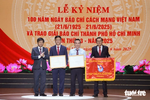 Tuổi Trẻ đoạt 11 giải báo chí TP.HCM 2025 - Ảnh 2.