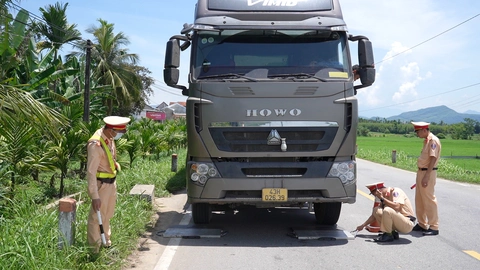 quá tải - Ảnh 2.