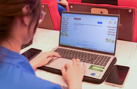 Lần đầu tiên có cuộc thi lịch sử bằng cách 'còm' trên Facebook - Ảnh 4.