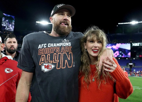 Taylor Swift làm bùng nổ cơn sốt thời trang bóng bầu dục - Ảnh 1. Taylor Swift - Ảnh 1.